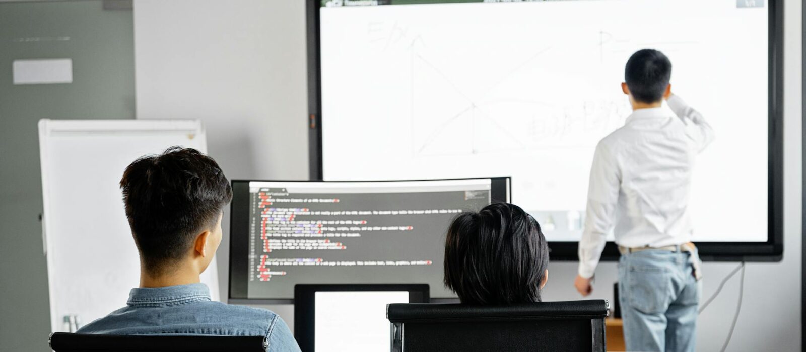 Zoho CRM vs Pipedrive for Indian Sales Teams