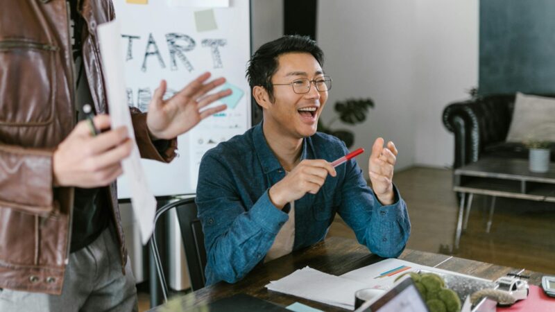 Zoho for IT Startups India: CRM, Desk, and Projects in One Stack