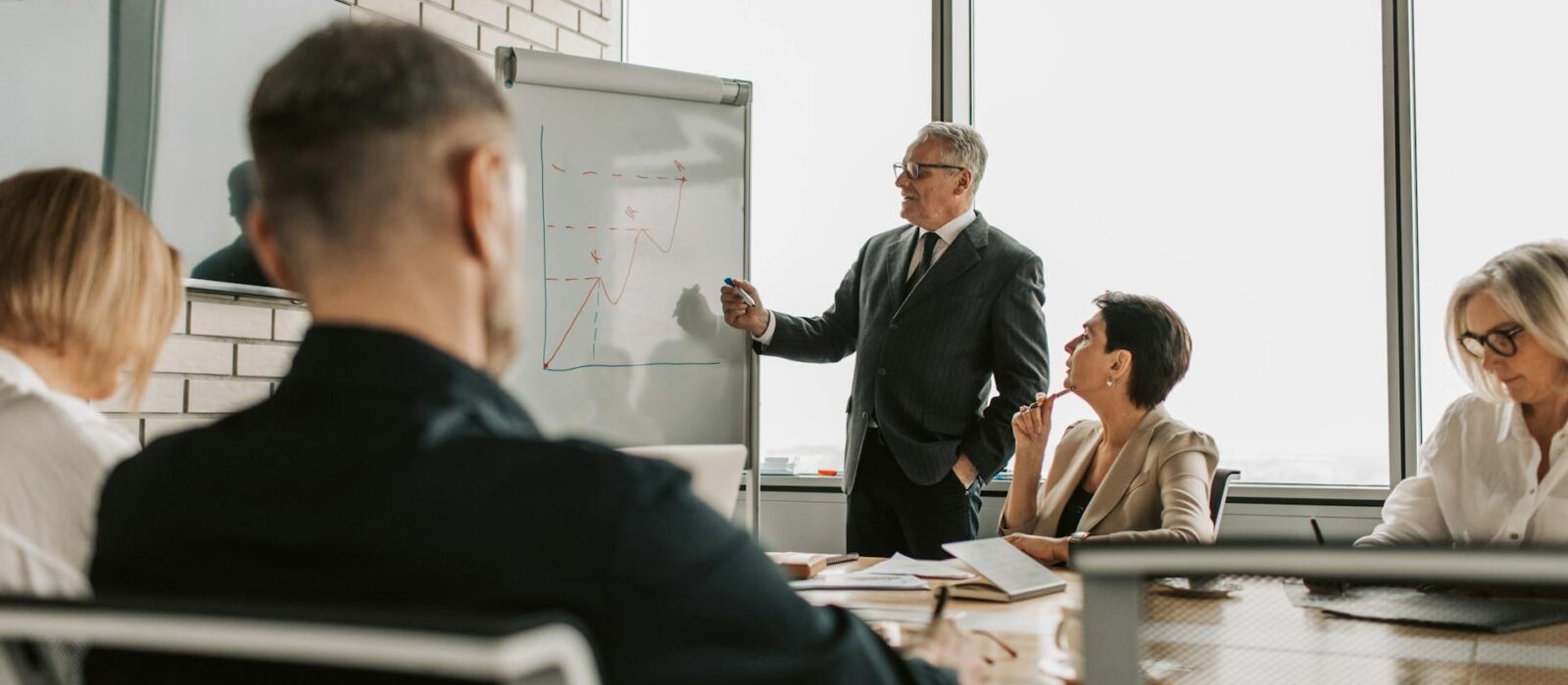 What Does a Zoho Implementation Partner Do? Roles, Services, and Deliverables Explained