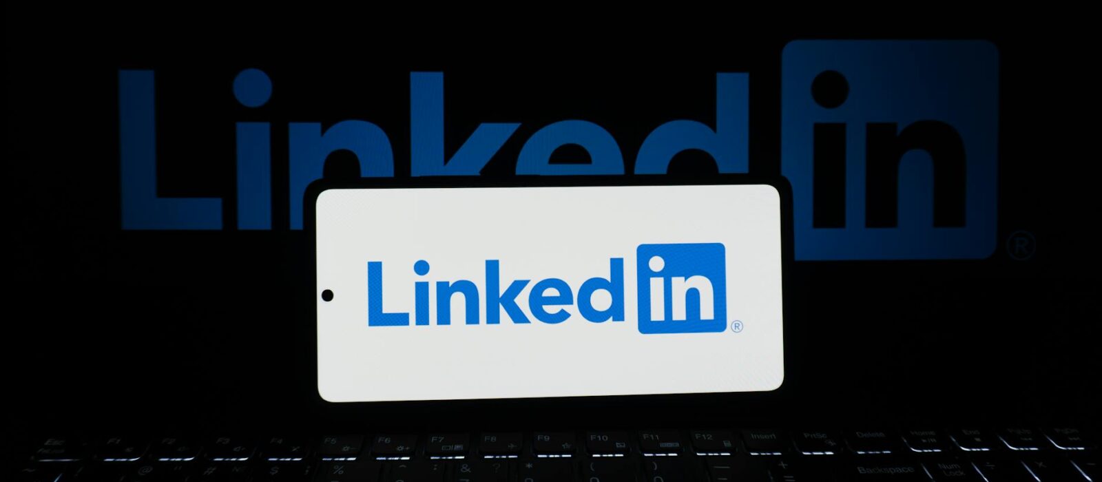 Zoho Marketing Automation and LinkedIn Ads Integration: B2B Lead Nurturing Pipeline