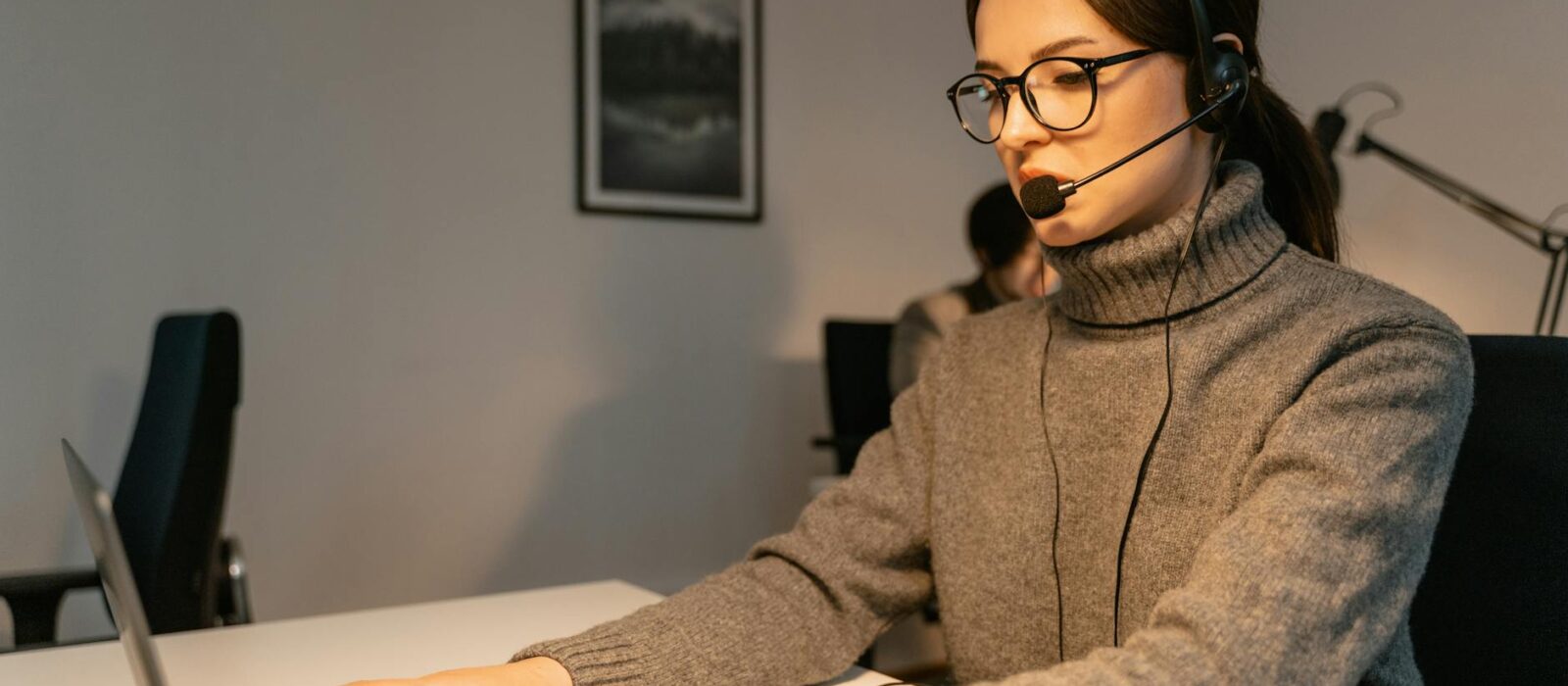 Zoho Desk and Shopify Integration: How to Add Order Context to Every Support Ticket