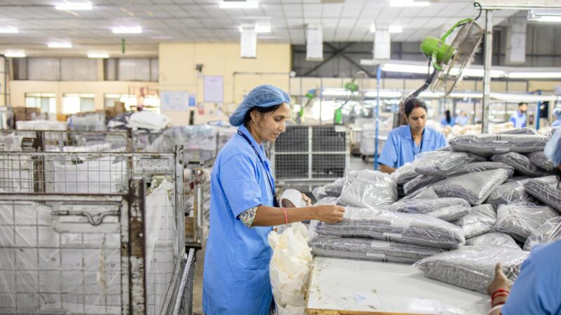 How a Flexible Packaging Converter Cut Material Wastage by 43%