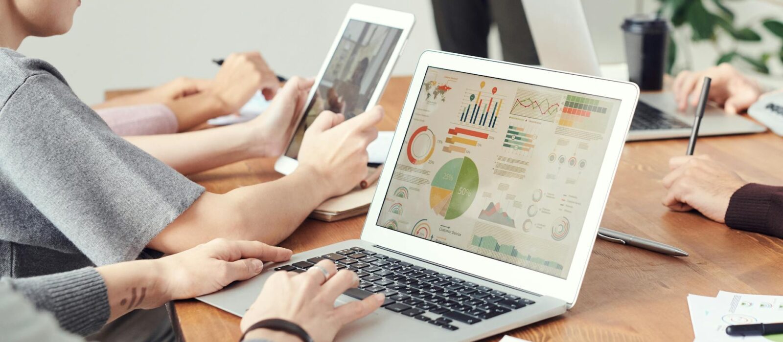 HubSpot to Zoho CRM Migration: How to Switch Without Losing Contacts or History