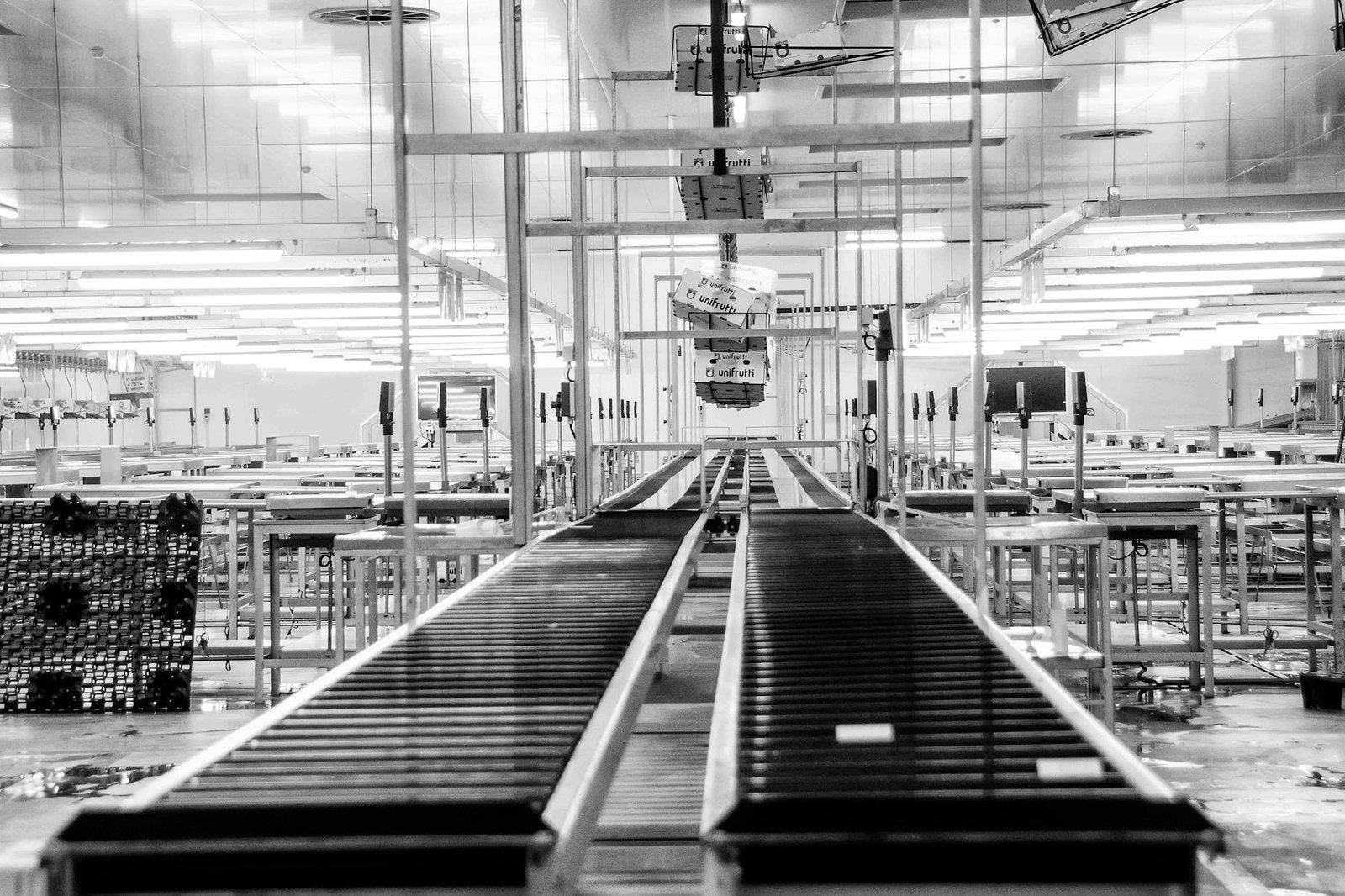 Manufacturing floor operations managed by ERP