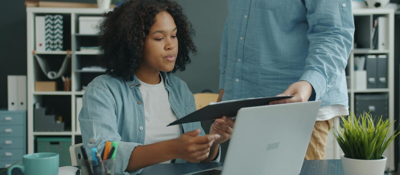 How to Migrate Employee Data to Zoho People: A Complete HRMS Migration Guide