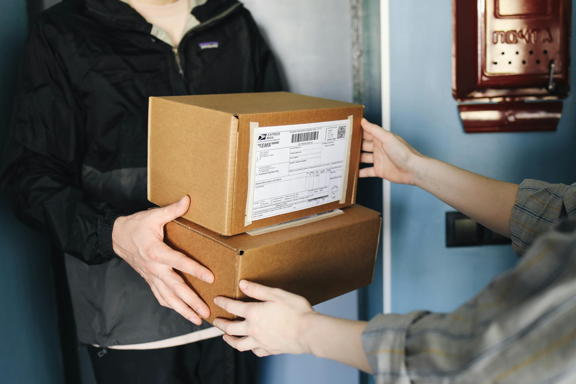 eCommerce business shipping packages fulfillment