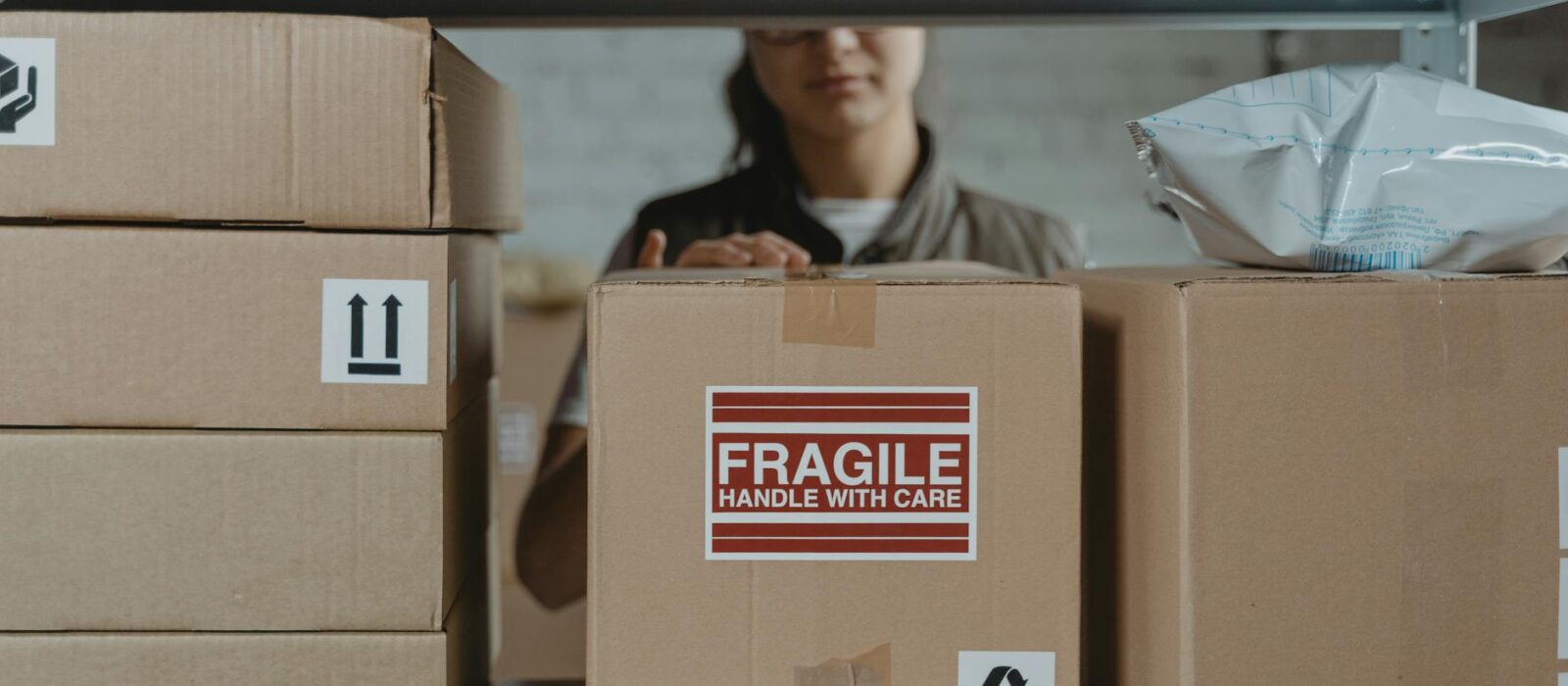 Zoho Inventory and ShipStation Integration: Automate Order Fulfillment and Tracking