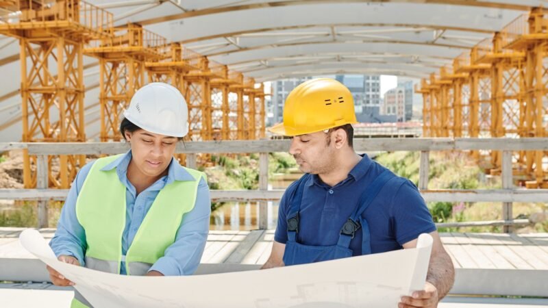 Zoho for Contractors: CRM, Projects, Books, and FSM for Construction Businesses