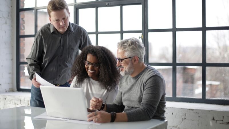 Zoho CRM Portal Users: Give Customers, Partners and Vendors Access Without Full Licences