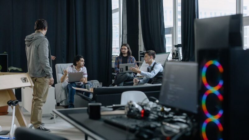 Zoho One vs Google Workspace, Pipedrive and Zendesk: The Startup Stack Compared