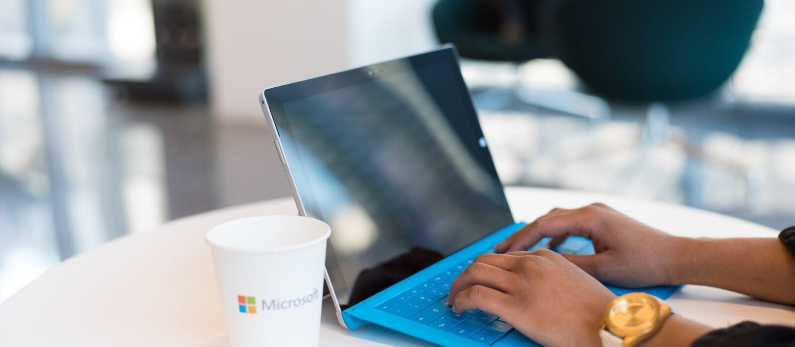 Zoho One vs Microsoft 365 and Dynamics 365: Which Covers More?